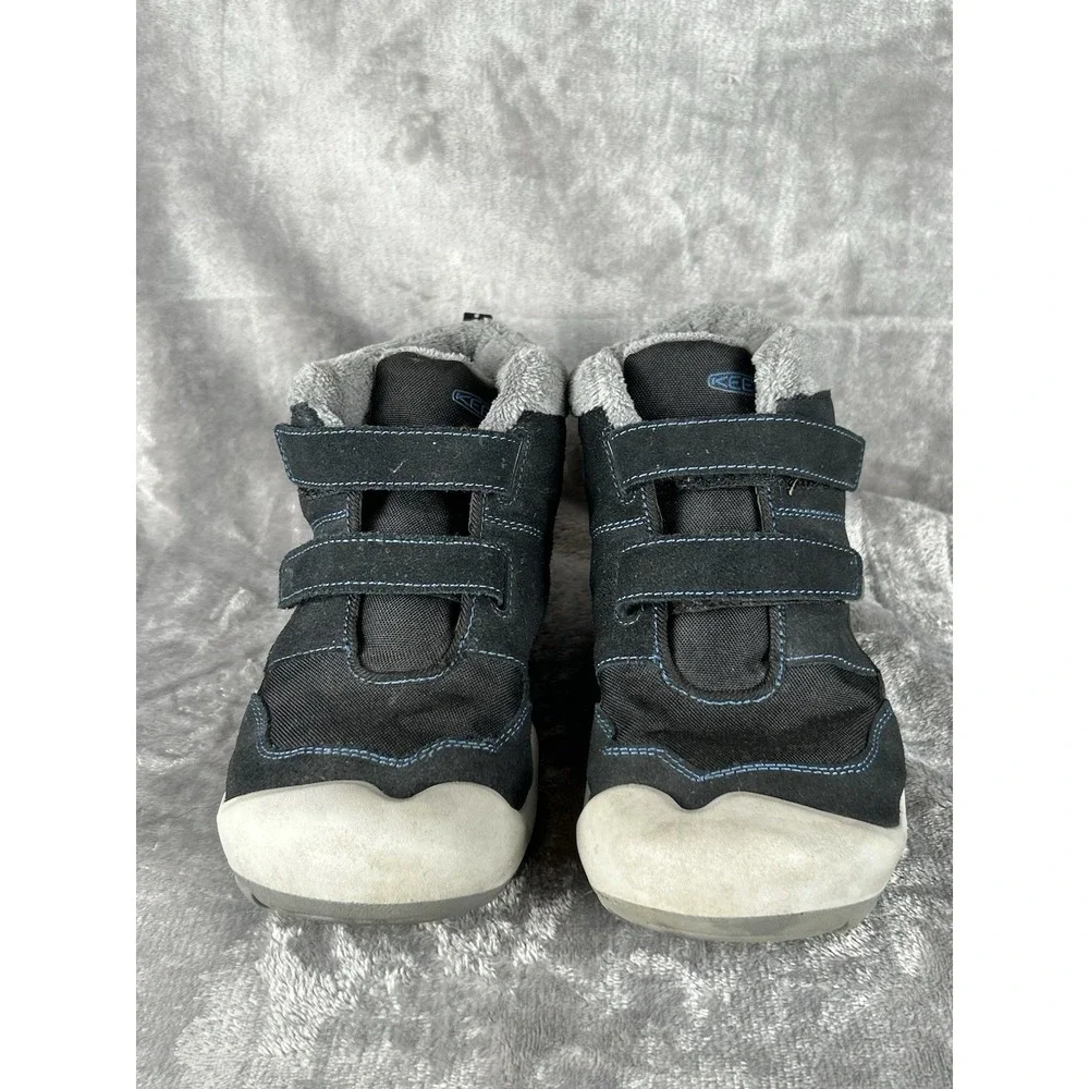 Keen Knotch Chukka Boots‎ Big Kids Size 7 Black Suede Hook & Loop Closure